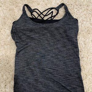 Lululemon women's gray tank top